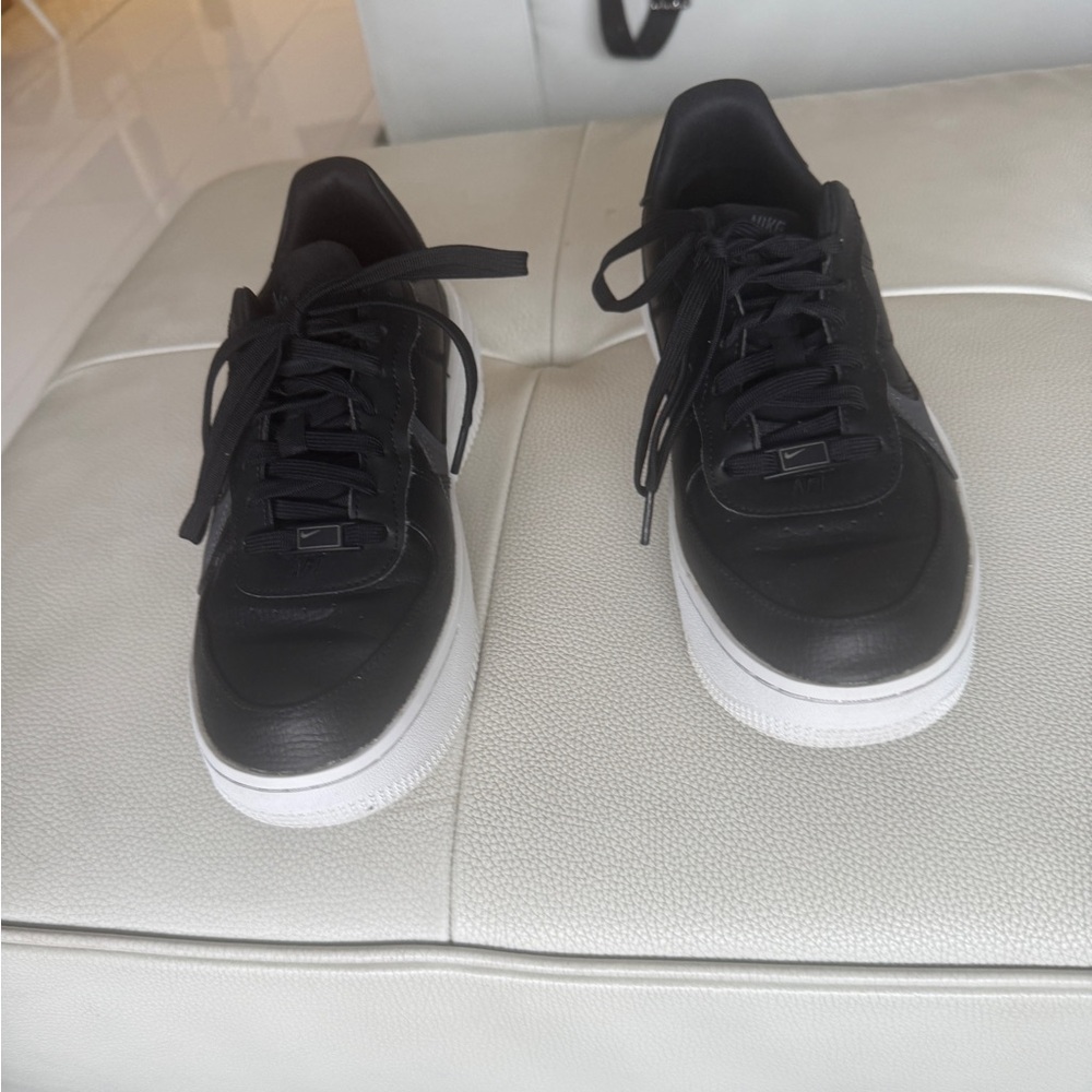 Nike Air Force 1 PLT.AF.ORM size 10 - Picture 3 of 8